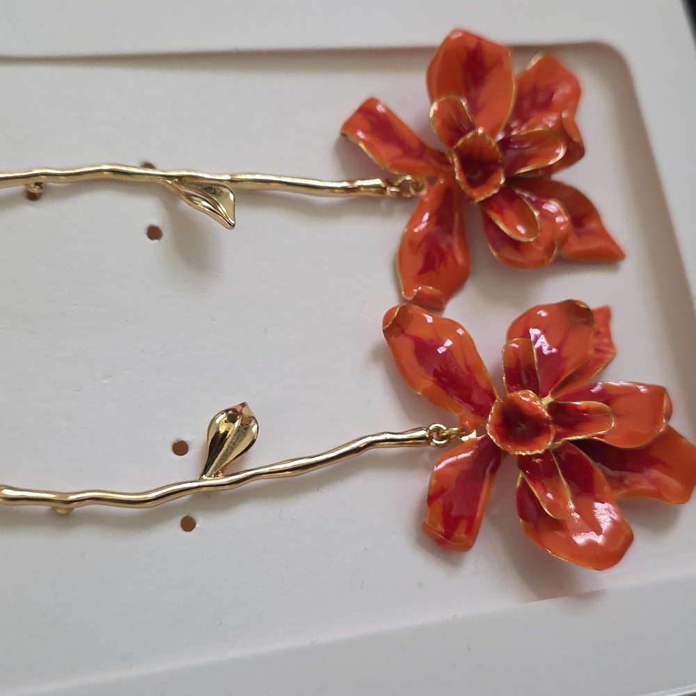 ZARA Stem Flower Earrings - Picture 10 of 15